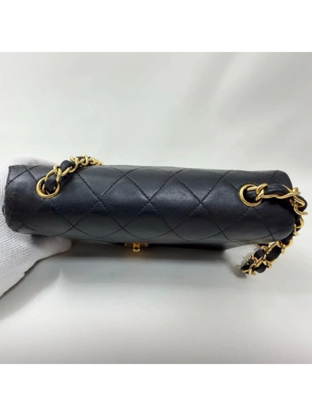 Chanel Lambskin Full Flap Quilted Chain Shoulder